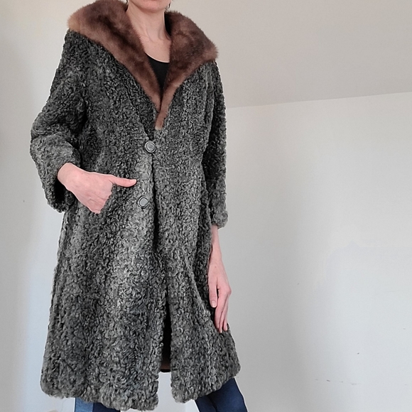 VINTAGE - Persian sheeps wool coat - Picture 3 of 11
